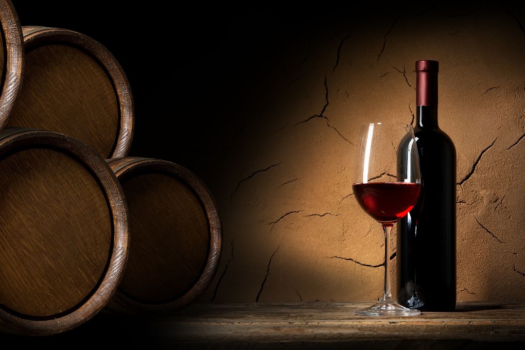 O que é vinho Merlot: Descubra as Características Desse Vinho Versátil